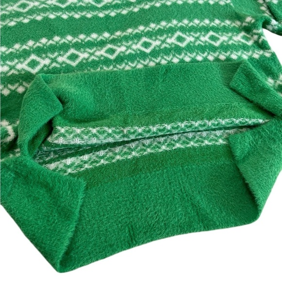 Aerie Flurry Oversized Crew Neck Green White Sweater Size SP - Picture 9 of 17